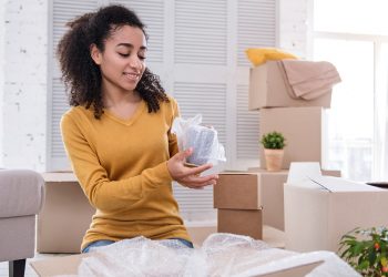 How to Keep Glassware Safe During Your Next Move