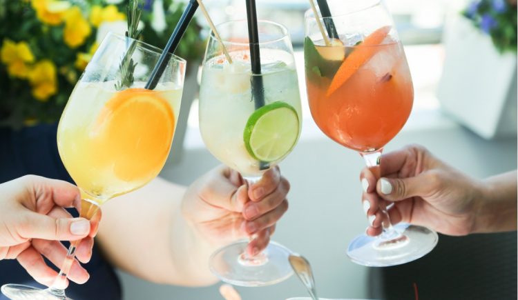 5 Add-ins for Refreshing Summer Drinks