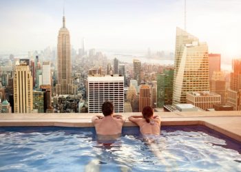 4 Small Swimming Pool Ideas for the Urban Abode