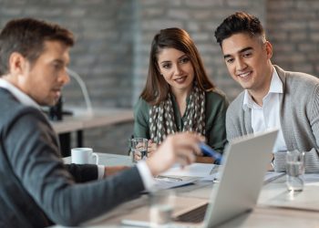 Education and Technology Are Key to Navigating Extreme Real Estate Markets