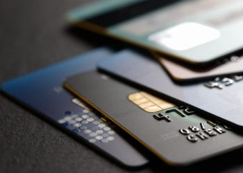 4 Credit Card Myths That You Shouldn’t Believe