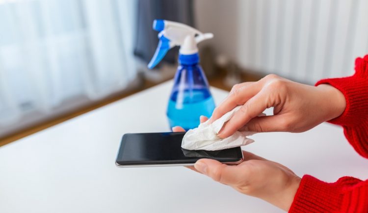 How to Clean Your Cell Phone