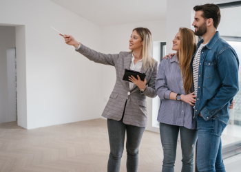 5 Ways Real Estate Agents Can Differentiate Themselves