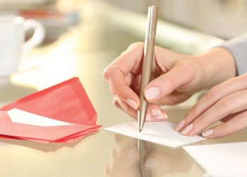 Bringing Back Personal Touches in Real Estate Communication