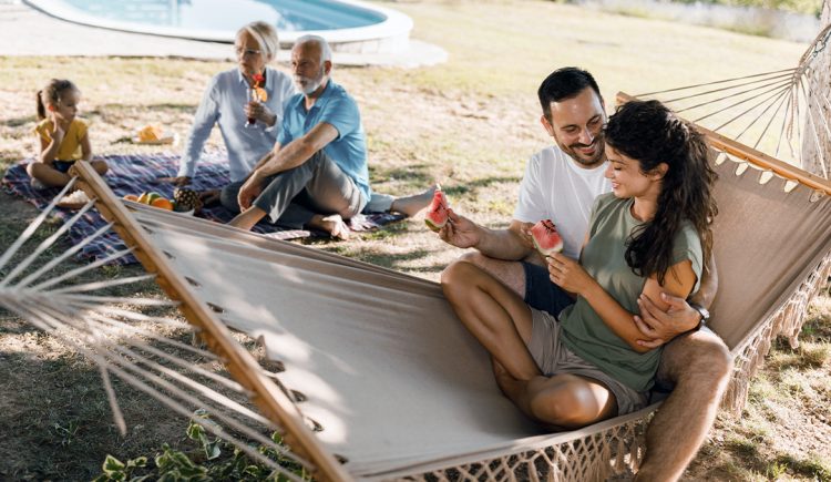 5 Items to Create a Backyard Oasis