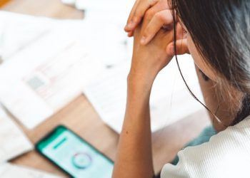 How Being an Authorized User on Someone Else’s Credit Card Could Affect Your Mortgage Application