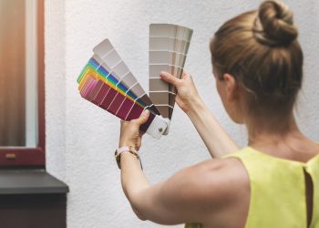 How to Choose the Right Paint Colors for Your Home’s Exterior