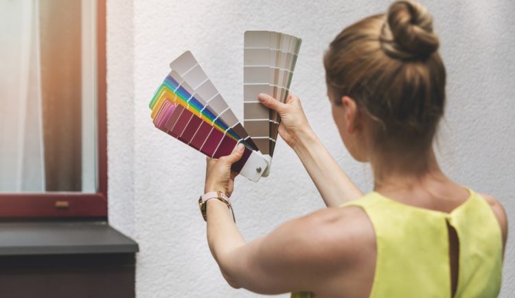 How to Choose the Right Paint Colors for Your Home’s Exterior
