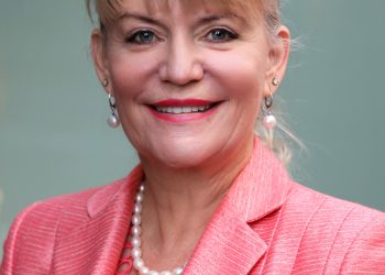 Fiona Petrie