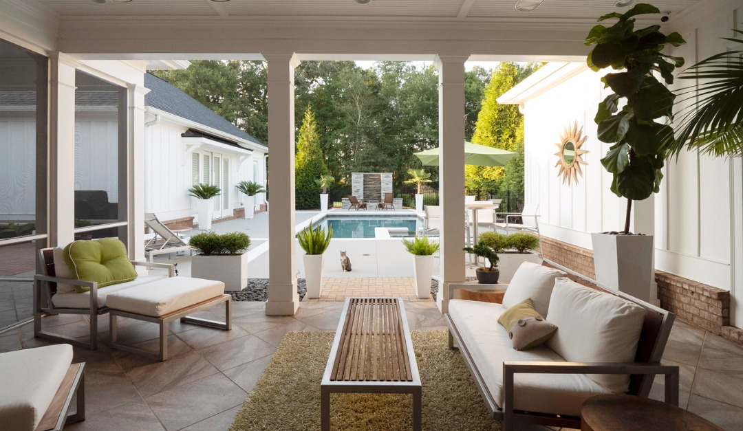 4 Features That Blend the Indoor and Outdoor Spaces of Your Home