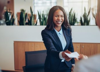 5 Ways Concierge Services Make City Living a Breeze