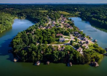 Berkshire Hathaway HomeServices Expands in Tennessee