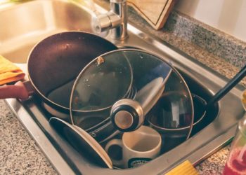 Simple Tips to Fix Your Stinky Kitchen Sink