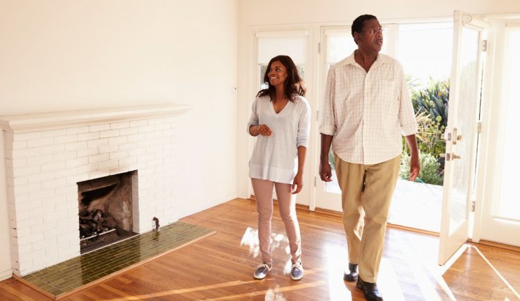 Touring an Open House? Here are 8 Things to Look For