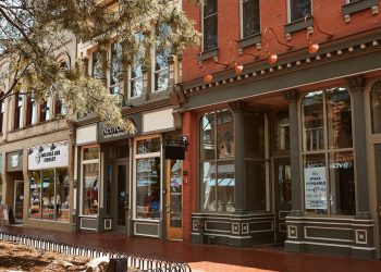 Op-Ed: Small Businesses, Cooperation Bolster Real Estate Market by Maintaining Affordability, Equity