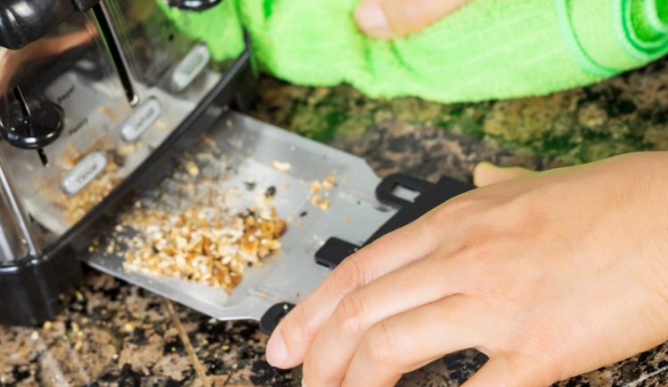 5 Items You’re Likely Forgetting to Clean