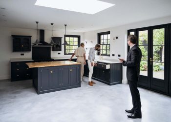 4 Tips to Turn Past Real Estate Clients Into Repeat Business