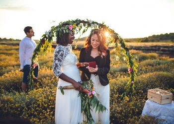 The Ins and Outs of Wedding Trends in 2021