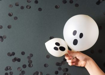 Garden of Ghosts: A Family-Friendly Halloween Craft