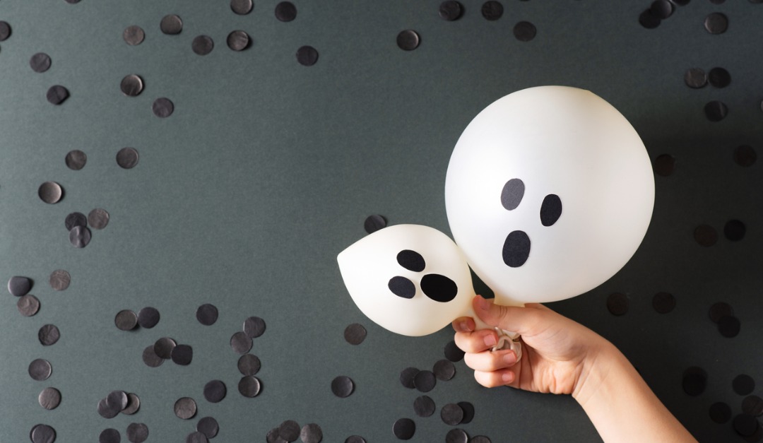 Garden of Ghosts: A Family-Friendly Halloween Craft - Vimarsana News