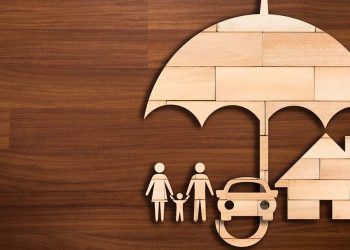 Considering Cutting Back Homeowners Insurance Coverage to Save? Press Pause on That