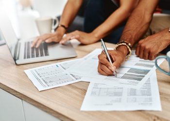 How to Discuss Financial Planning With Your Partner