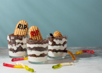 Make Your Own Gummy Graveyard This Halloween