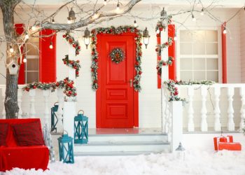 Outdoor Decorating Tips for Fall and Winter