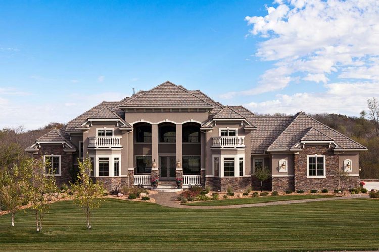 How to Prepare for a Luxury Real Estate Listing Appointment