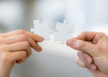 William Raveis Acquires Fenton & Lang Real Estate