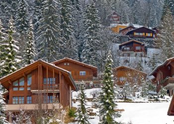 What to Look for When Buying a Ski Home