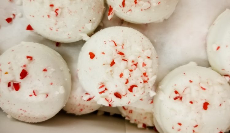 Make Your Own Peppermint Sandwich Cookies