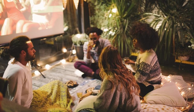 Ideas for Outdoor Entertainment in Cold Weather