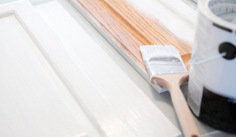 5 Important Tips for Painting Your Kitchen Cabinets