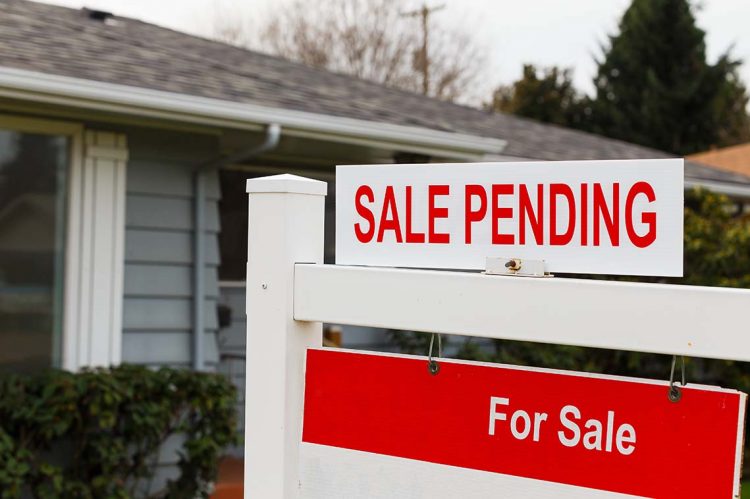 Pending Home Sales Retract in November