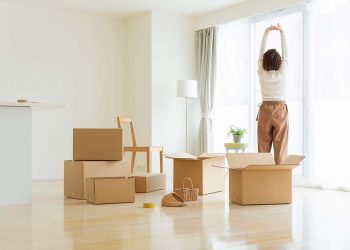 Single Women Buyers Take the Lead, Outpacing Men in Home-Buying