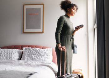 Creating the Ultimate Guest Suite for Holiday Hosting