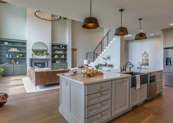 8 Staging Secrets from a Top Real Estate Professional