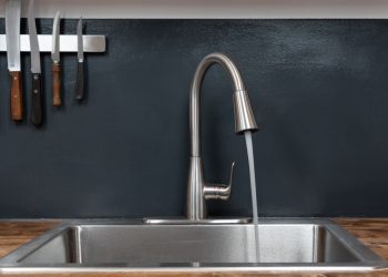 6 Luxury Kitchen Sink Options