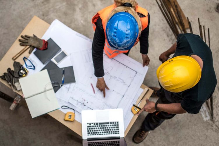 Builder Confidence Edges Lower on Inflation Concerns