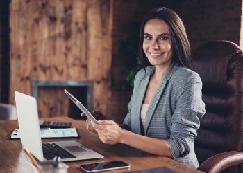 Change the Course of Your Real Estate Career in Just 100 Days