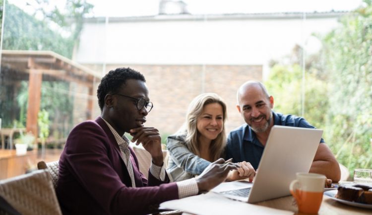 Should You Hire an Attorney to Help You With a Homeowners Insurance Claim?