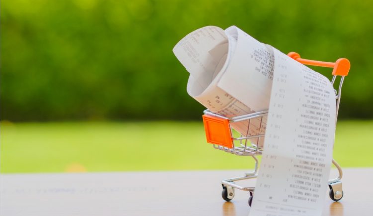 7 Hot Tips to Help Slash Your Grocery Bill