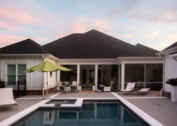 Design Ideas for a Luxury Pool House