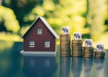 Mortgage Rates Decrease Slightly