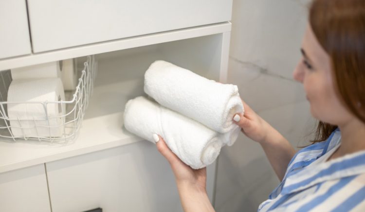 Key Areas to Declutter and Tidy Before a Home Showing