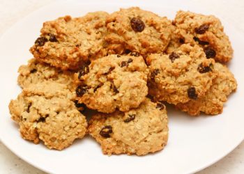 A Chewy Gooey Oatmeal Raisin Cookie Recipe