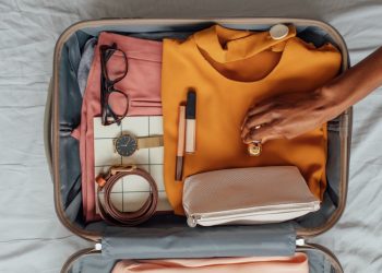 The Best Way to Pack a Suitcase