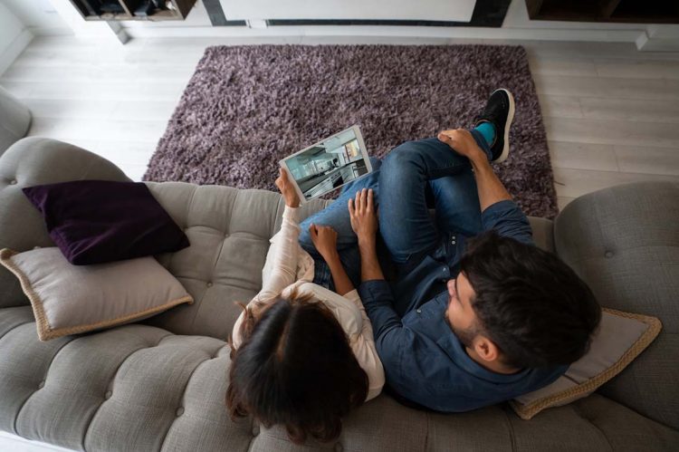 4 Tips to Make Your Listing Stand Out From the Crowd