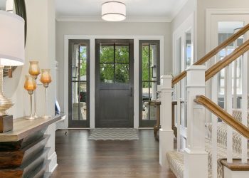 How to Design and Organize Your Foyer
